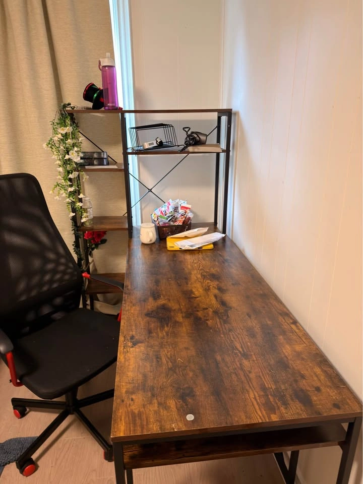 L-shaped Desk with Shelves - photo 2