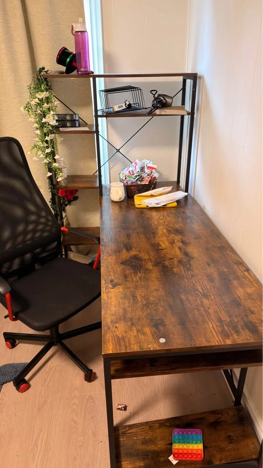 L-shaped Desk with Shelves - photo 3