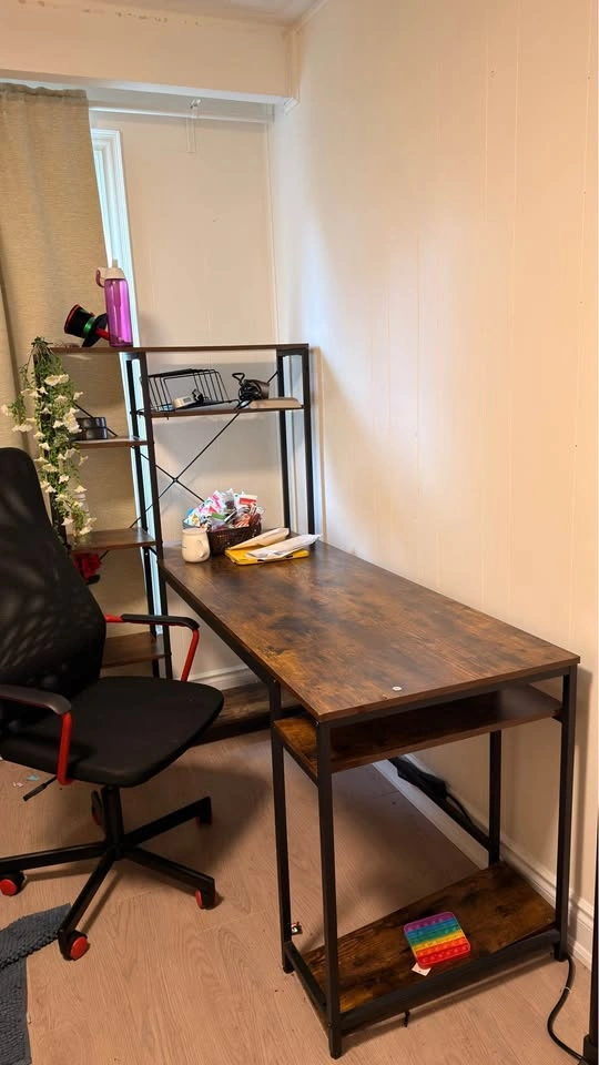 L-shaped Desk with Shelves - photo 5