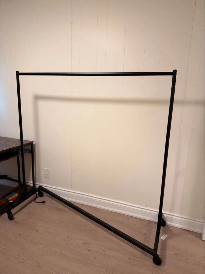 Clothing Rack - heavy duty - photo 2