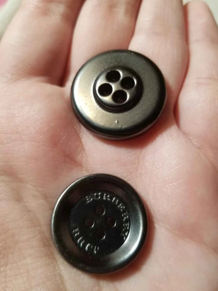 2 Burberry Britt Replacement Buttons for $5 - photo 5