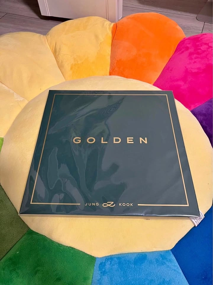 BTS Jungkook golden vinyl