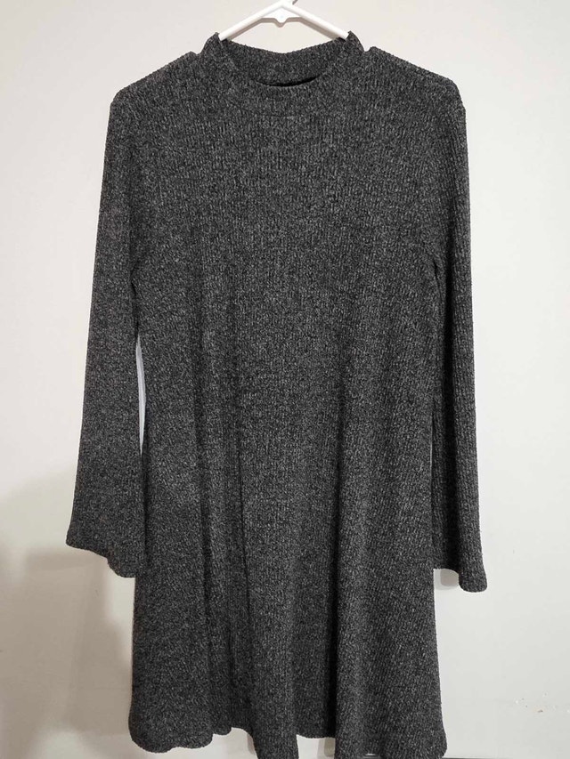 3-Piece Fall/Winter Cozy Wardrobe Bundle XS/S - photo 3