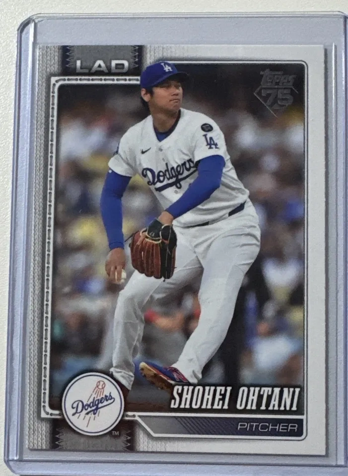 Topps Shohei Ohtani Los Angeles Dodgers Lot - photo 3