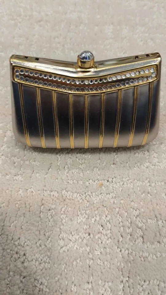 Ladies metal purses for evening image indicator(3)