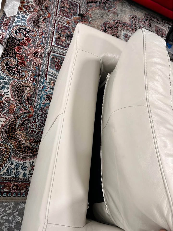 Cream Leather Chair – Like New - photo 4