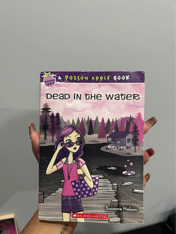 Mixed tween book bundle - photo 4