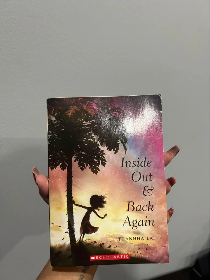 Mixed tween book bundle - photo 5
