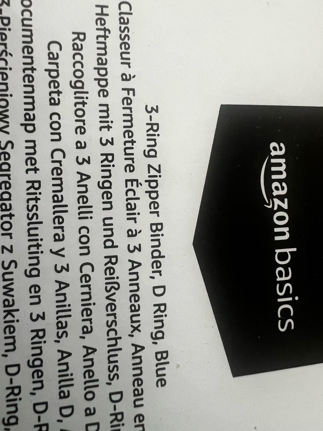 Amazon Basics 3-Ring Zipper Binder
