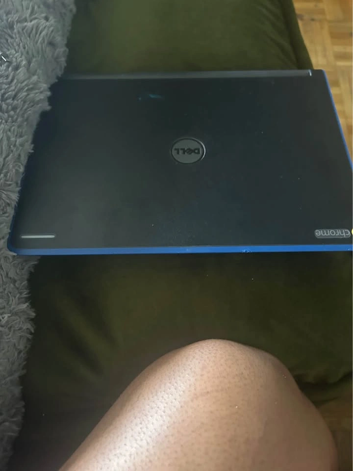 Dell Chromebook and Two Smartphones Bundle - photo 2
