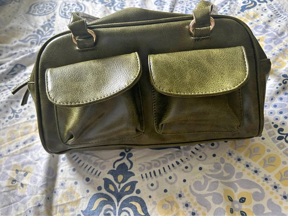 Green Faux Leather Handbag with Front Pockets