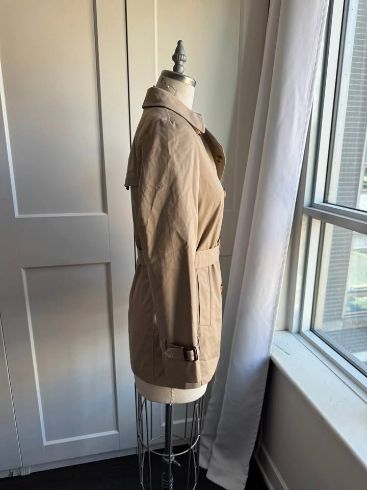 New With Out Tags Ladies Size Small Jacket - photo 3
