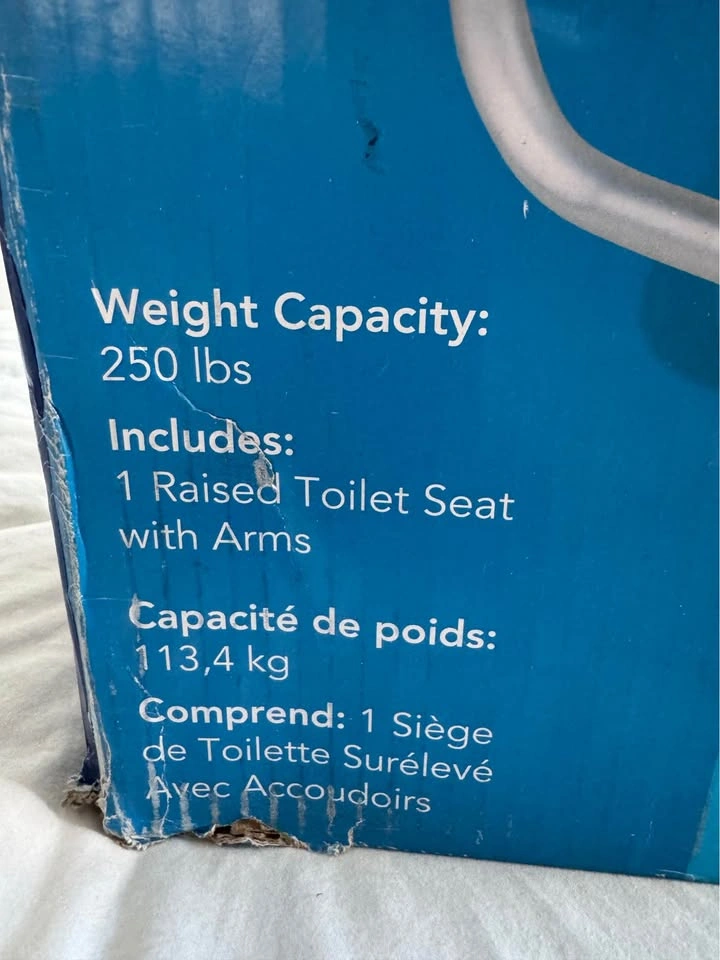 Brand New 3.5” Toilet Seat Riser with Handles - Elongated - photo 3