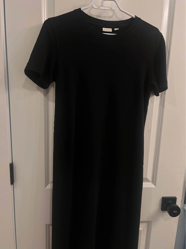 Aritzia BABATON maxi dress (small) - photo 2