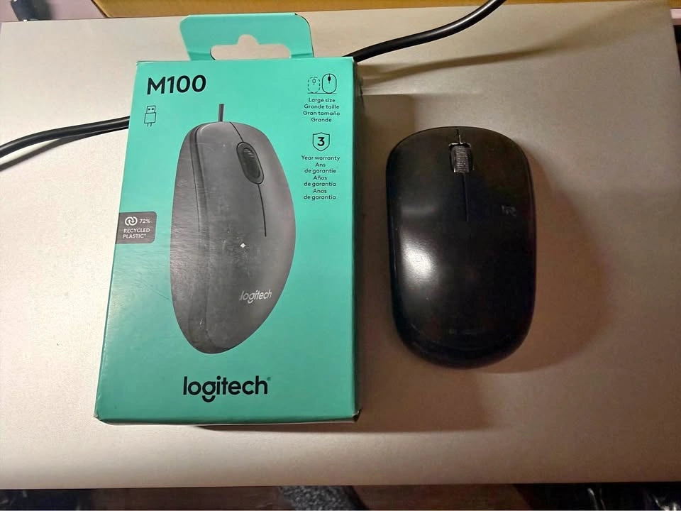 Logitech Wired & Elecom Wireless Mouse Set