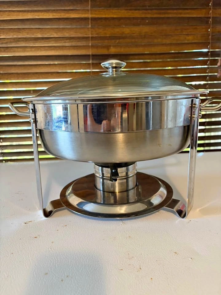 Round Stainless Steel Chafing Dish with Glass Lid