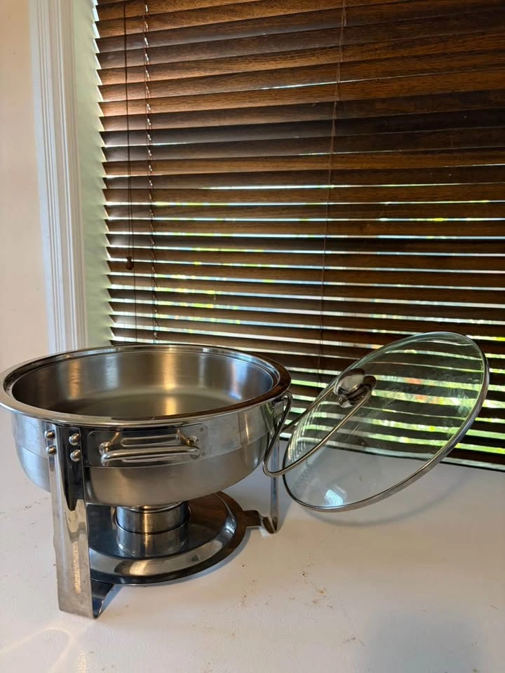 Round Stainless Steel Chafing Dish with Glass Lid - photo 2