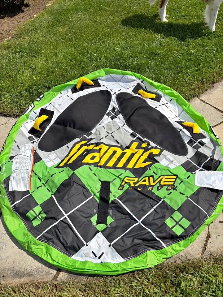 RAVE Sports Frantic Towable Tube