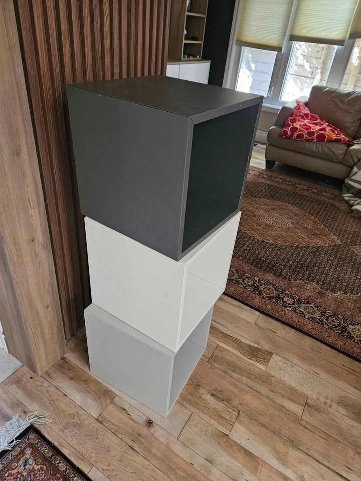 Ikea Eket cubes and wall mount - photo 2