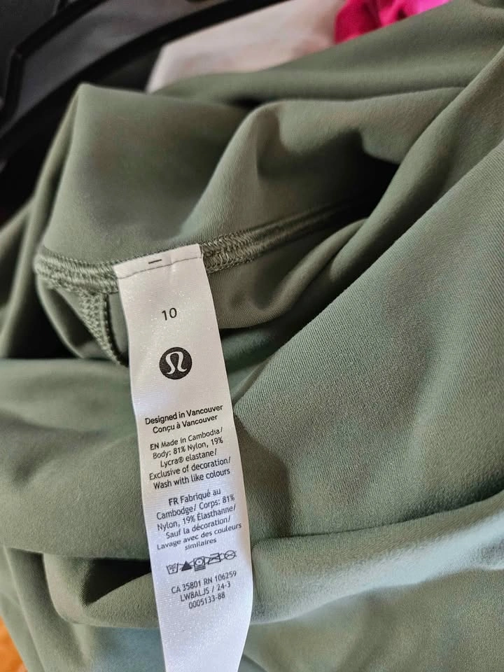 Lululemon skirt size 10 - photo 4