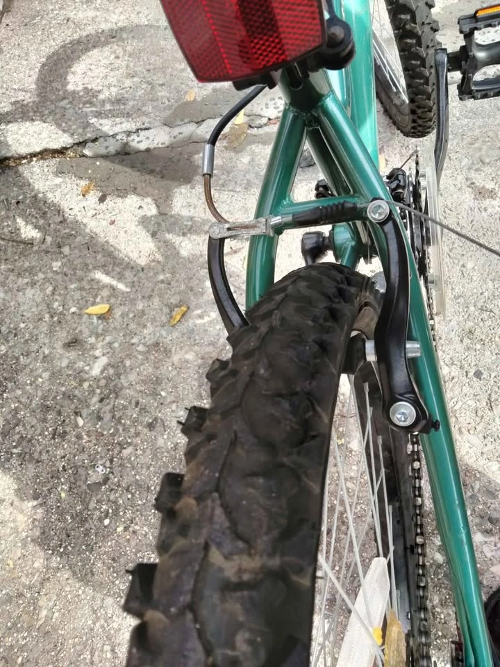 Diamondback 24" Mountain Bike - photo 5