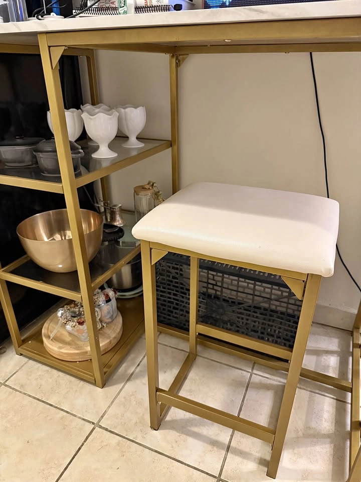 High top/Island table and stools