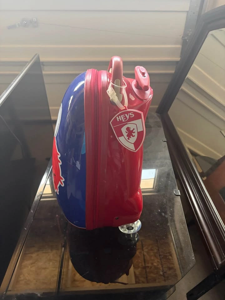 Heys Sesame Street Elmo Kids Hard Shell Luggage - photo 3