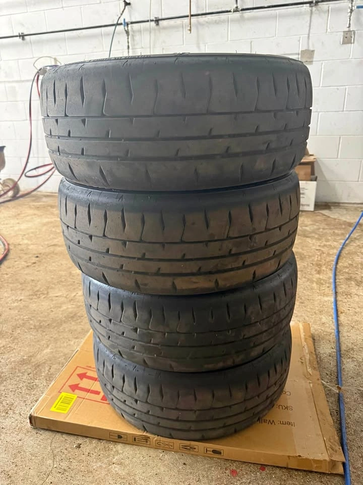 Bridgestone Potenza RE-71RS 215/45R18 Tires