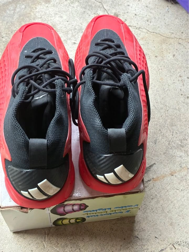 Mens basketball sneakers - photo 4