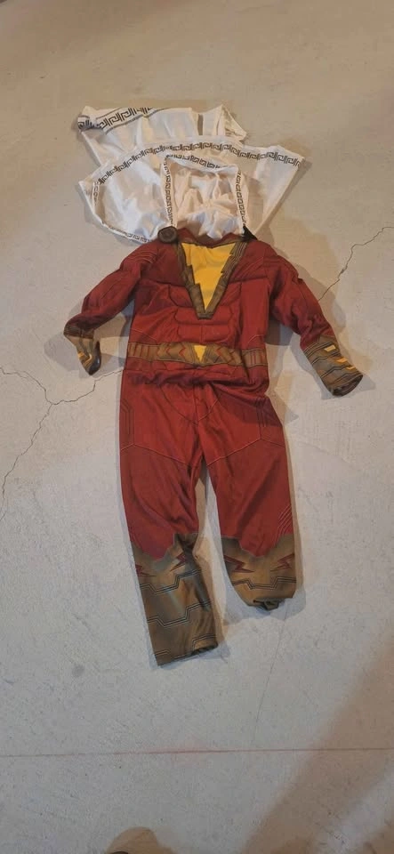 Shazam costume boys 5-6years