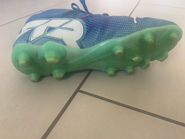 Puma Future Soccer Cleats size 4 - photo 4