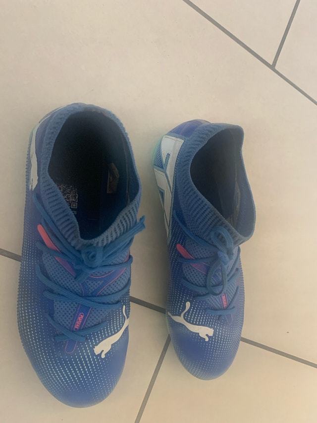 Puma Future Soccer Cleats size 4 - photo 5