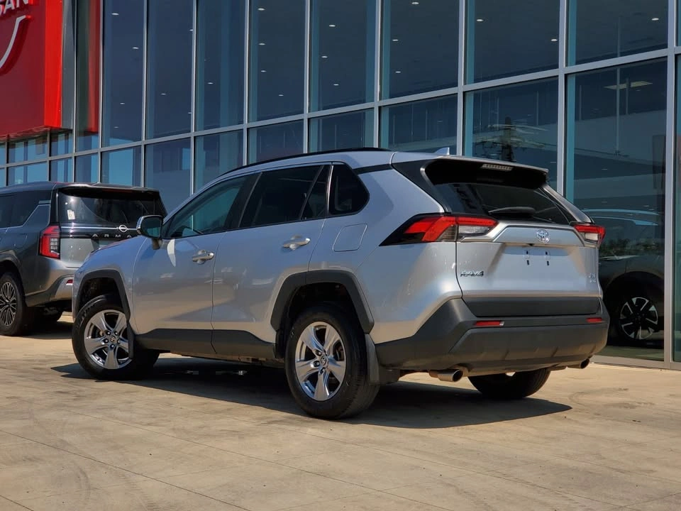2022 Toyota RAV4 - photo 5