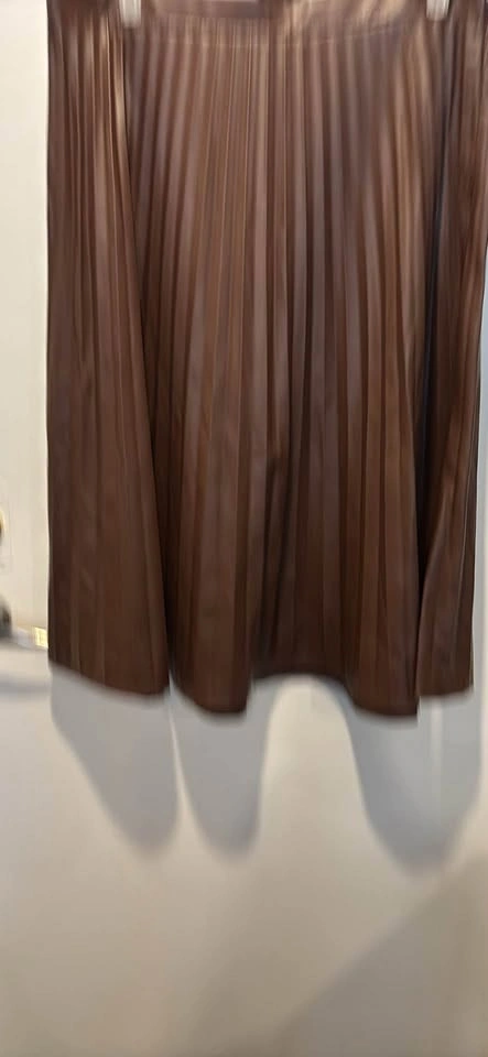 Pleated skirt - photo 3