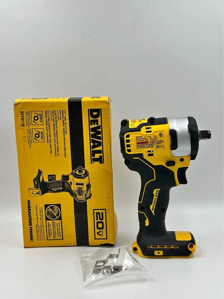 DEWALT 20V MAX 1/2" Impact Wrench DCF911B