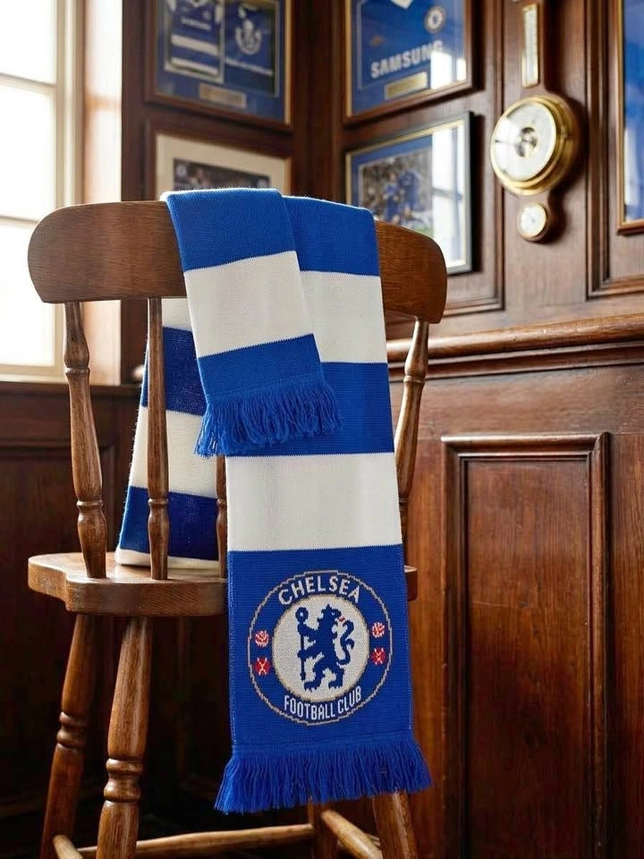 Official Chelsea Football Club Knit Fan Scarf