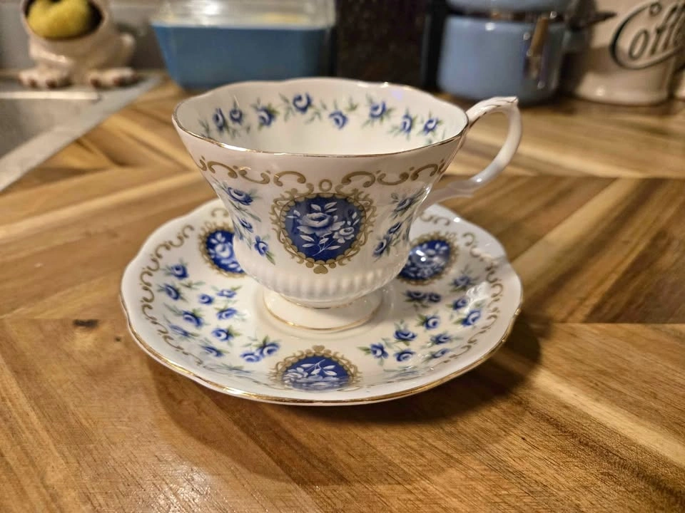 Royal Albert Bone China Cameo Series Teacup and Saucer