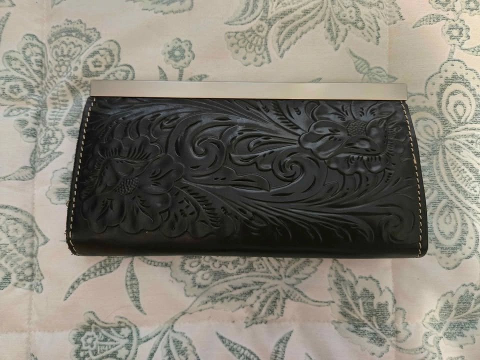 Patricia Nash Tooled Italian Leather Wallet - photo 2