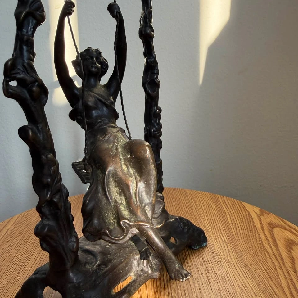 Vintage French Art Nouveau Bronze Sculpture - Girl on a Swing - photo 2