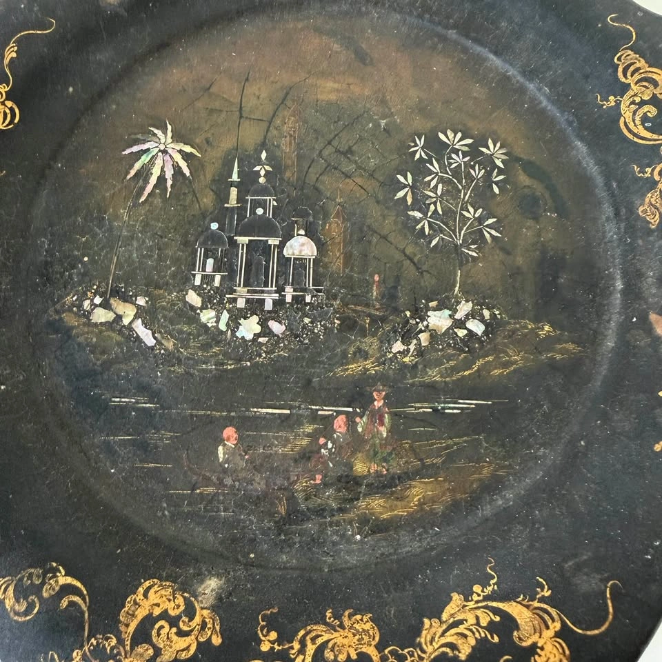 Antique 19th C. Victorian Papier-Mâché Basket Tray - photo 2
