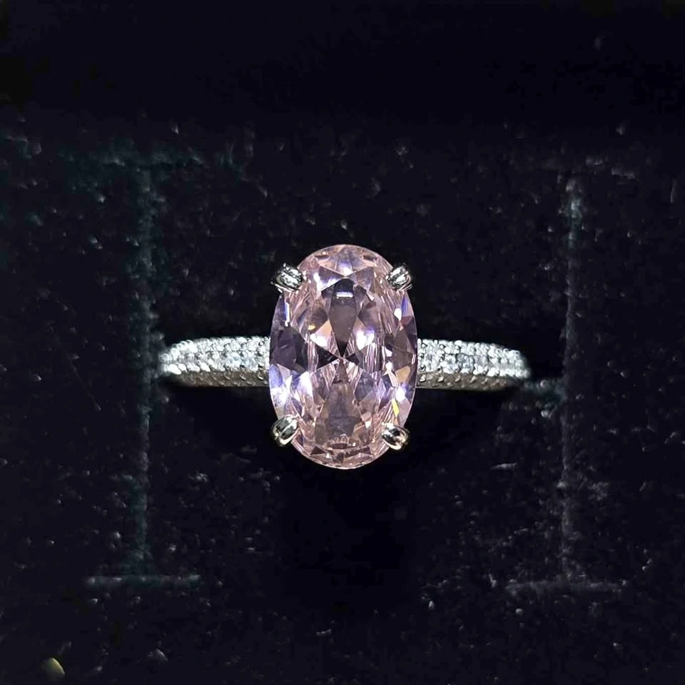 4.5 Carat Pink Sapphire Gemstone Moissanite Ring Size 7