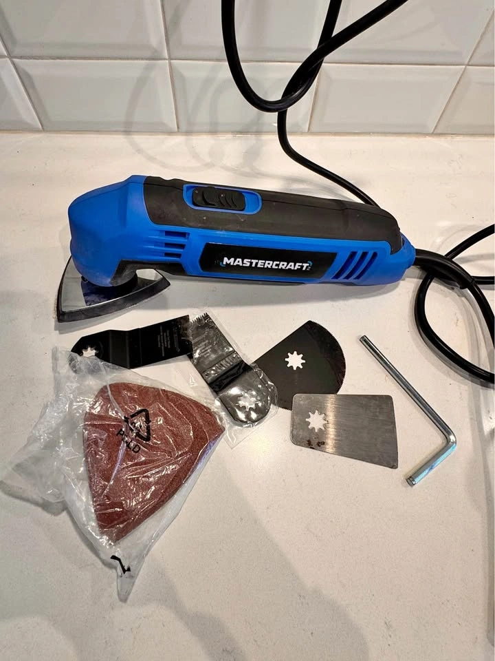 Mastercraft Oscillating Multi-Tool