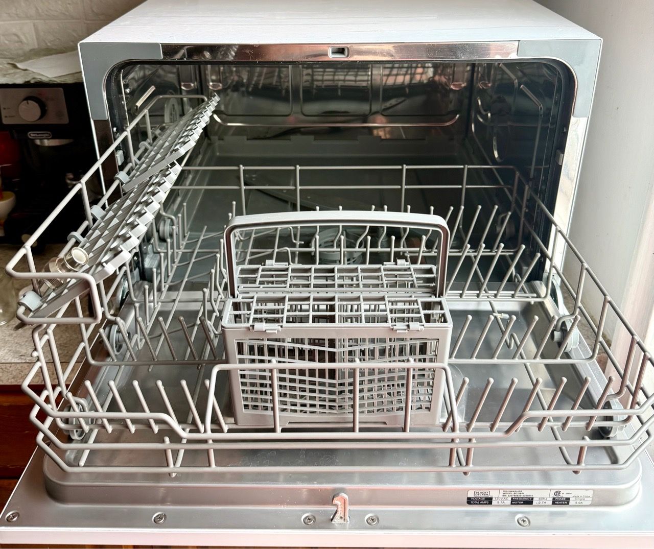BLACK+DECKER Countertop Dishwasher - photo 4