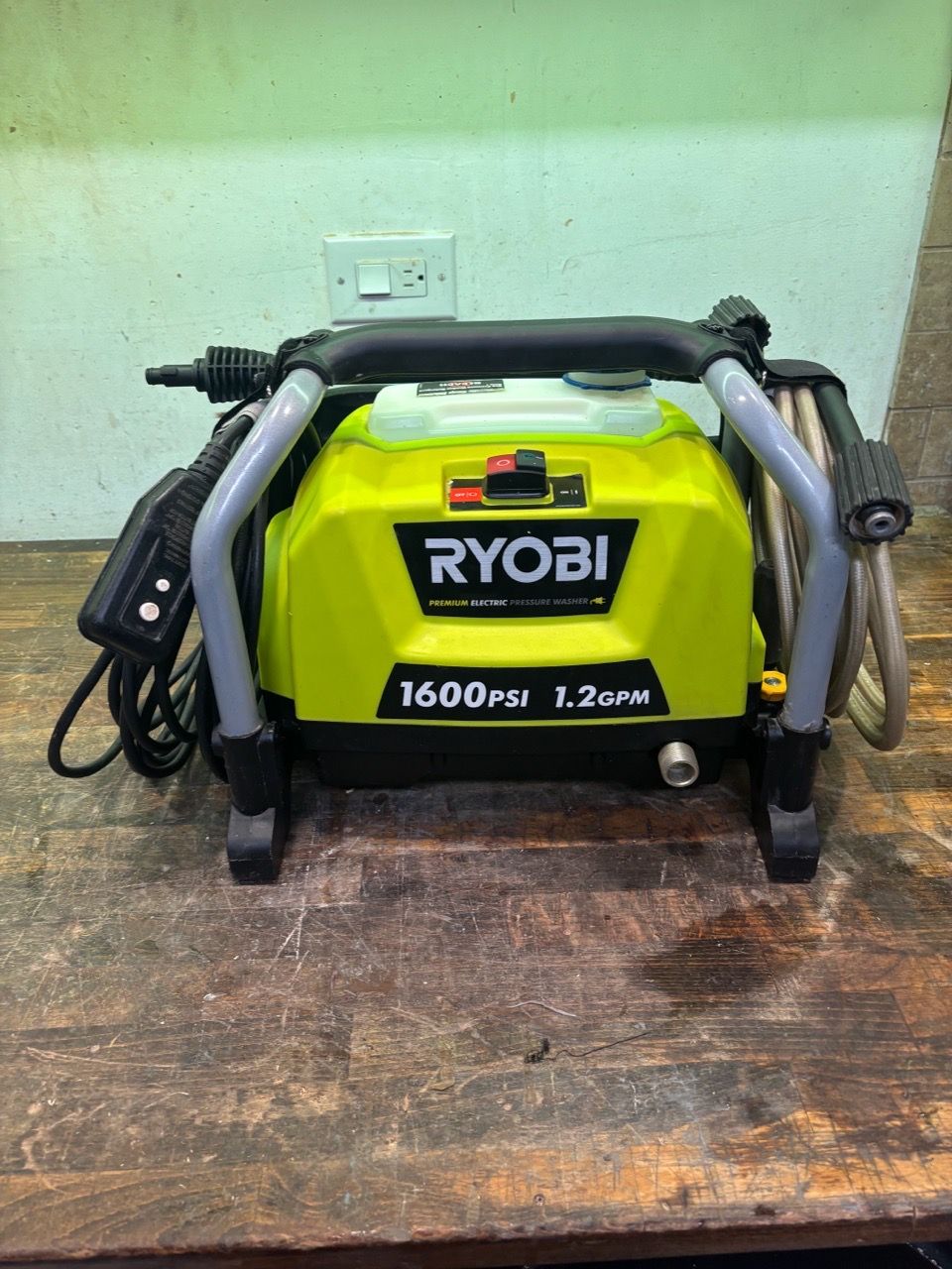 Ryobi 1600 psi Electric Pressure Washer