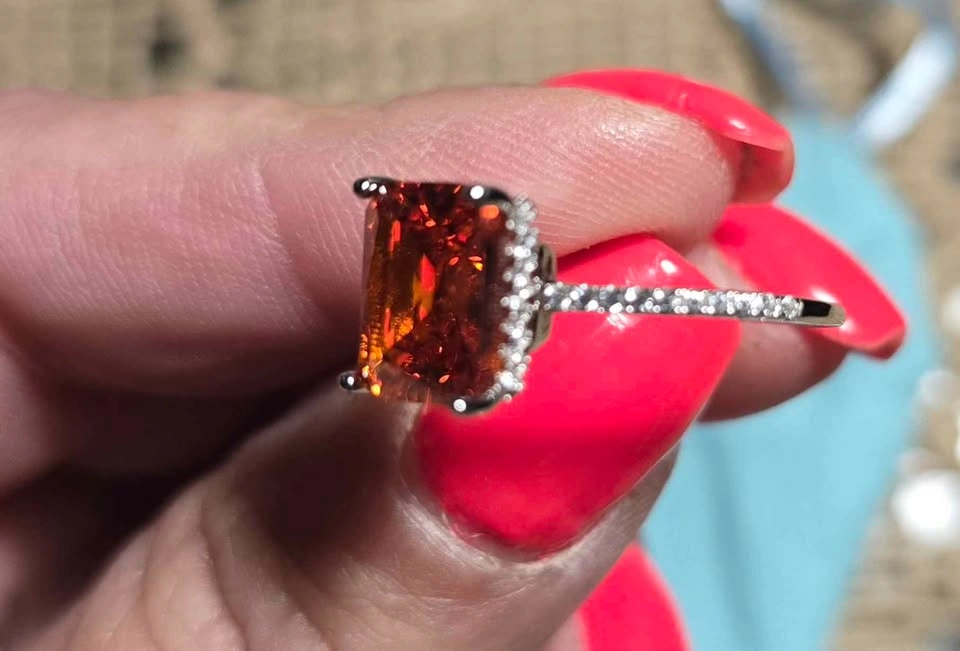 Vivid Orange Moissanite Ring 4 Carats Size 7 - photo 2