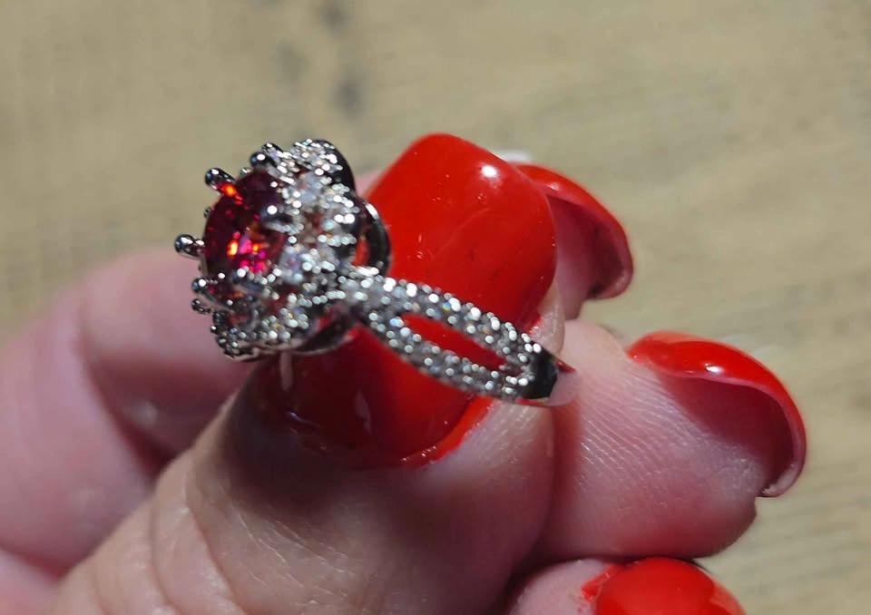 Stunning 1 Carat Lab Grown Ruby Moissanite (with video)