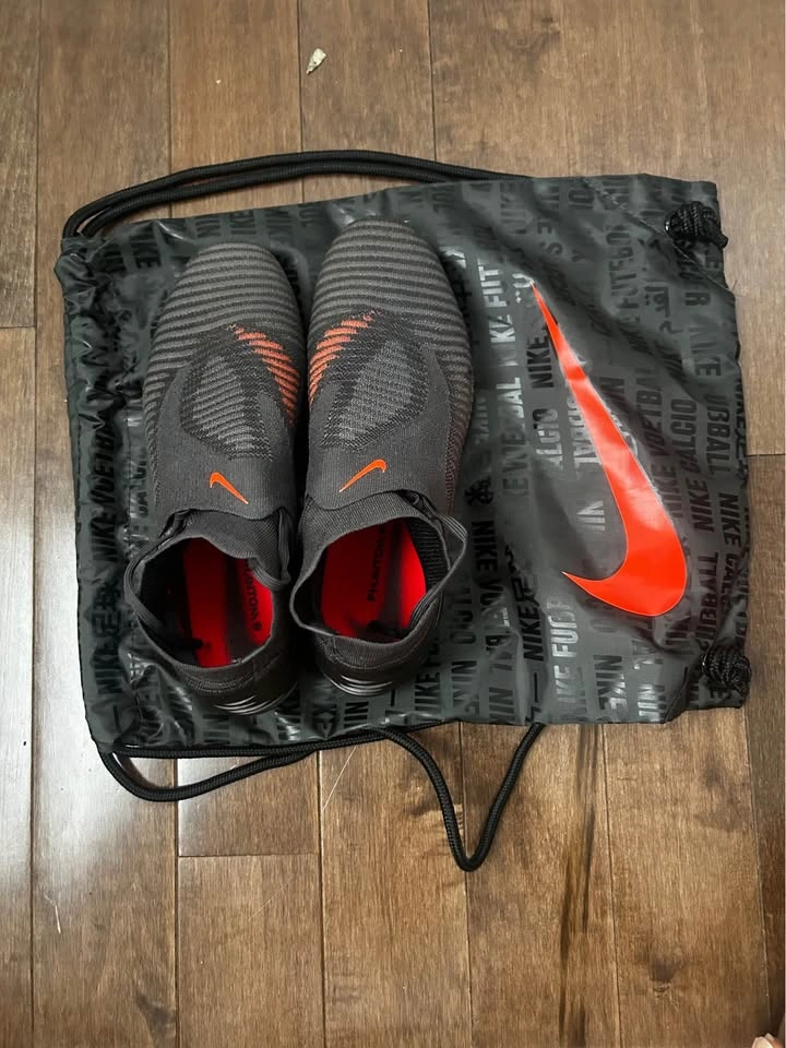 Nike Phantom Vision Elite FG Soccer Cleats - photo 2
