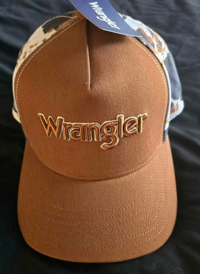 NWT 2 Authentic WRANGLER Trucker Hats w/ Box - photo 2