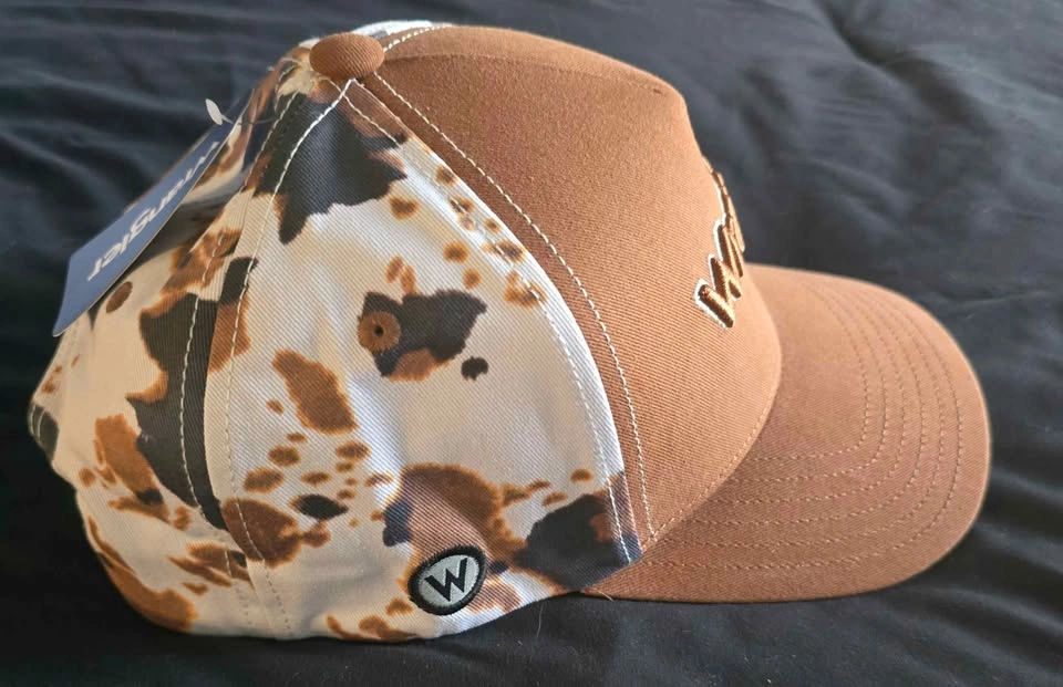 NWT 2 Authentic WRANGLER Trucker Hats w/ Box - photo 3