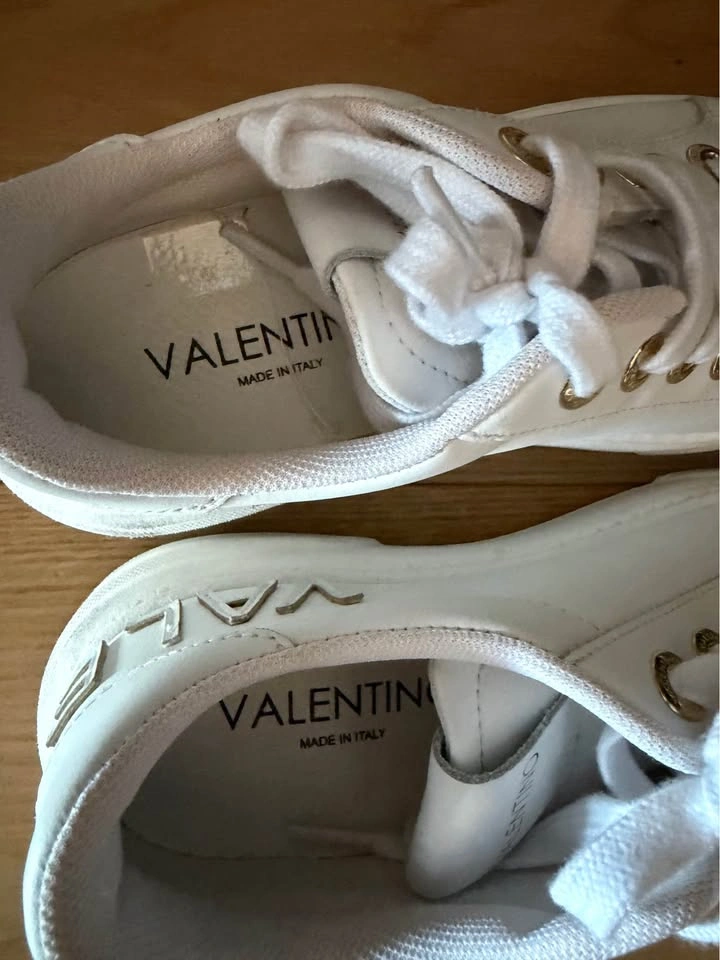 Valentino sneakers - photo 3